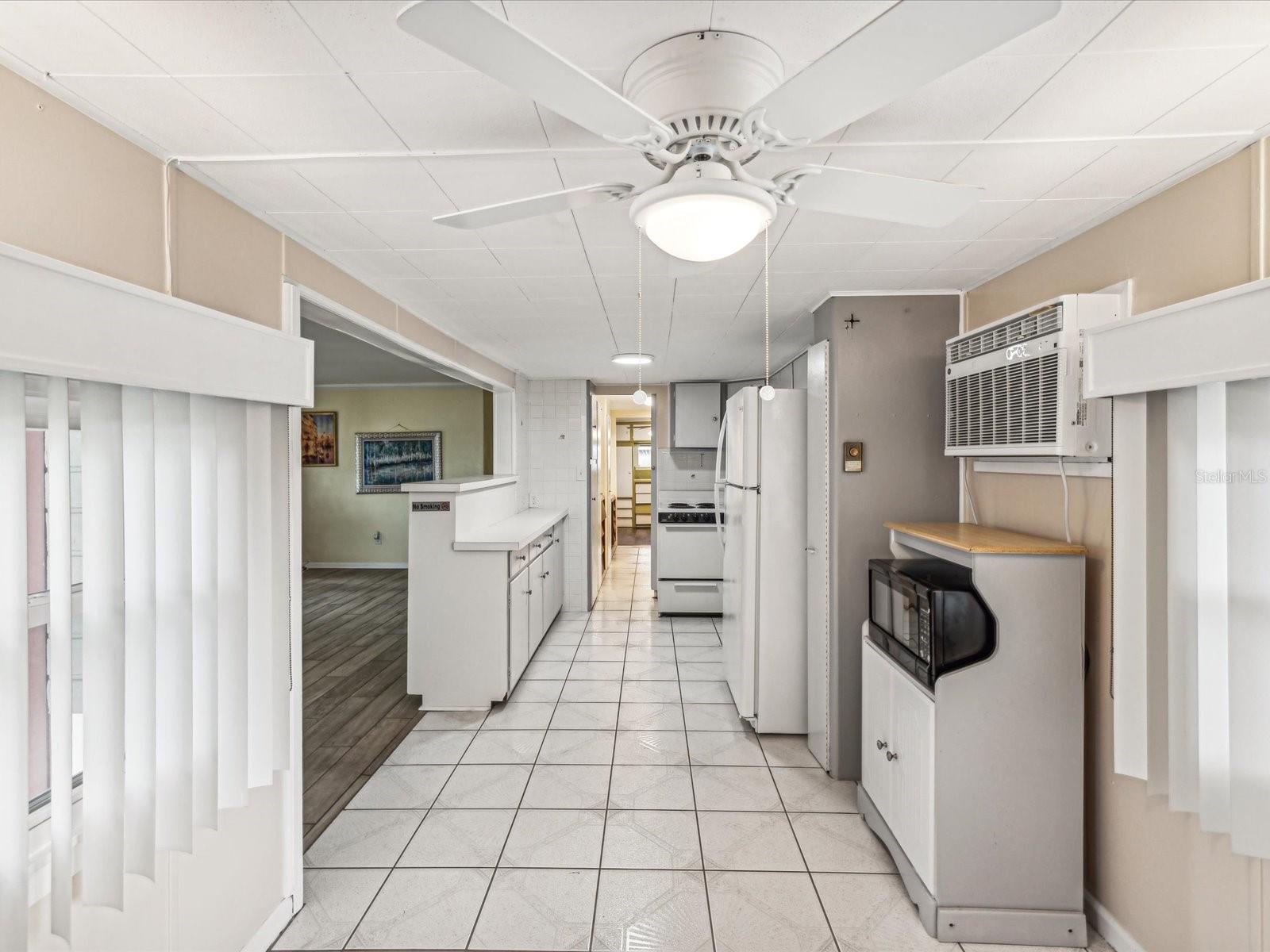 Image 15 of 27 For 1940 Shady Cove Drive