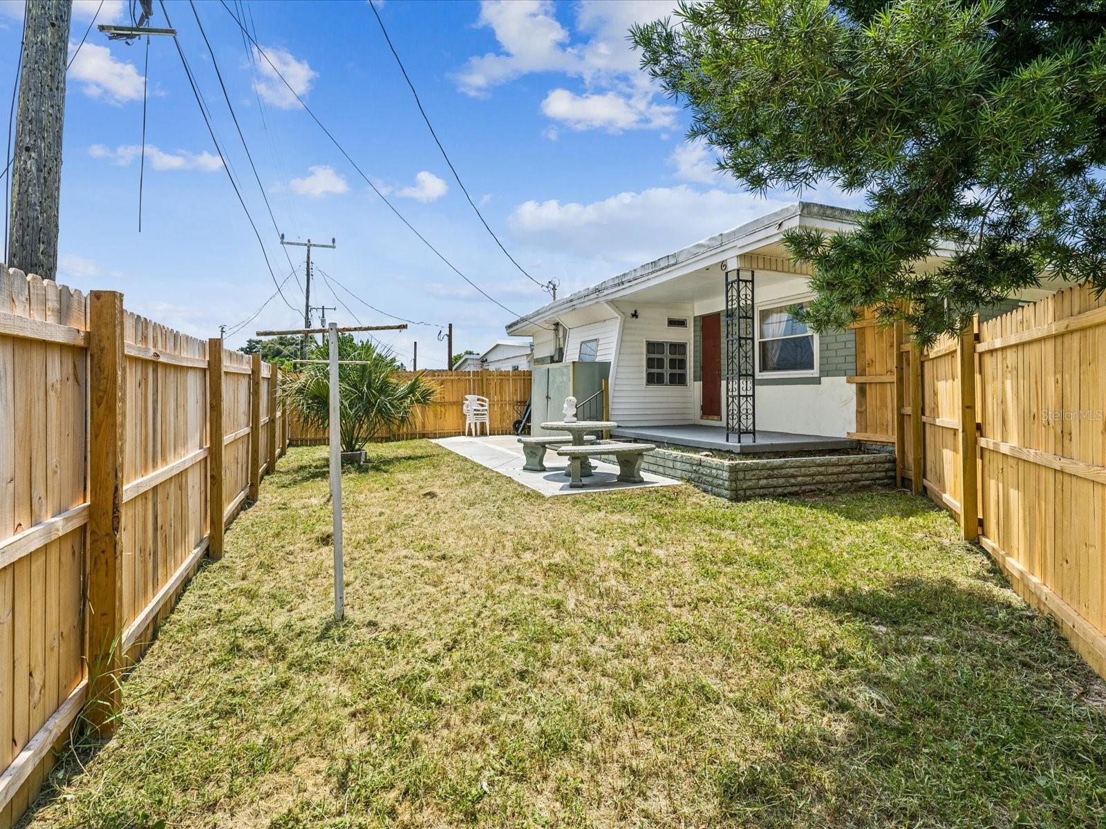 Image 2 of 27 For 1940 Shady Cove Drive