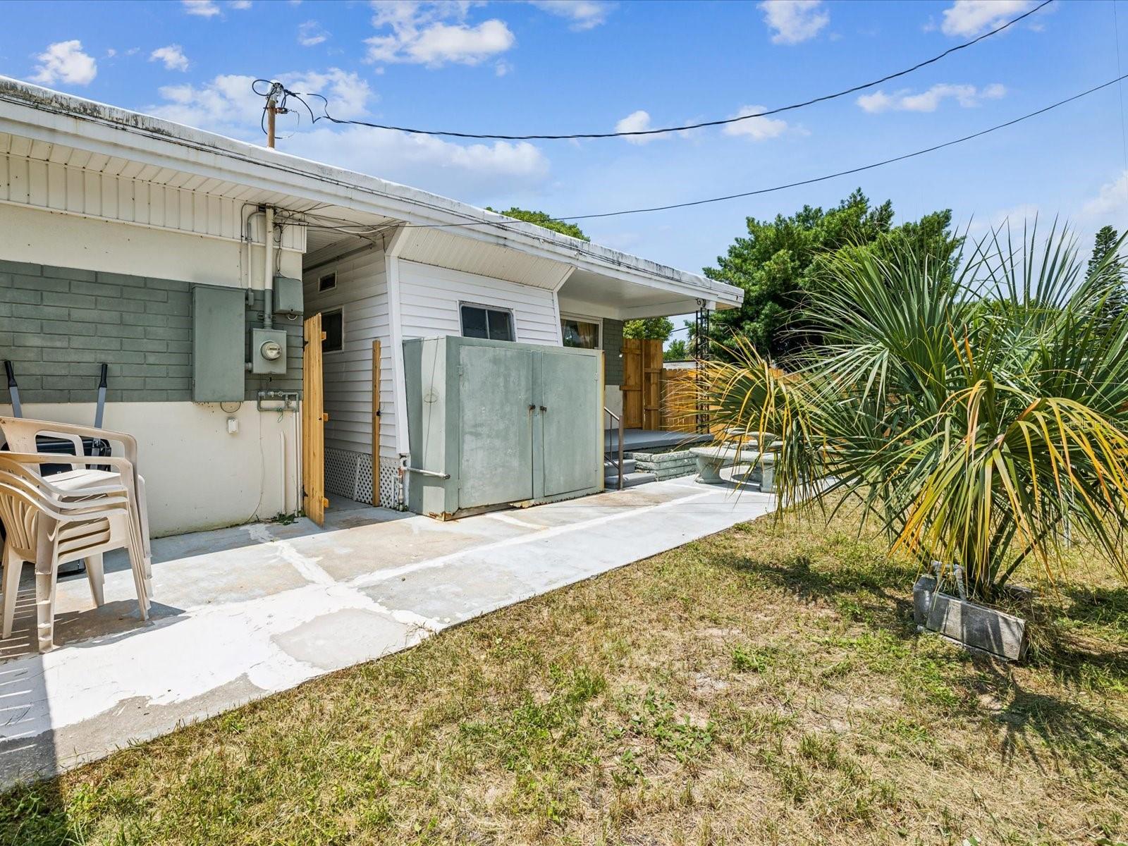 Image 23 of 27 For 1940 Shady Cove Drive