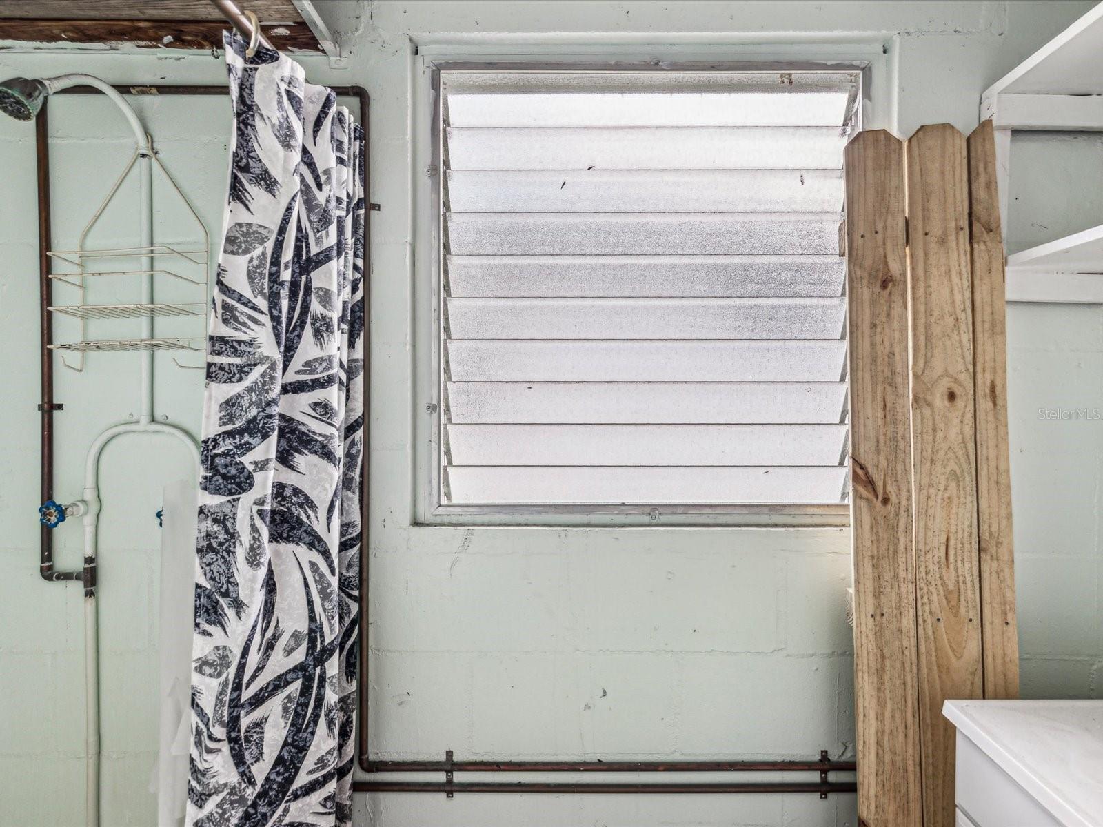 Image 27 of 27 For 1940 Shady Cove Drive