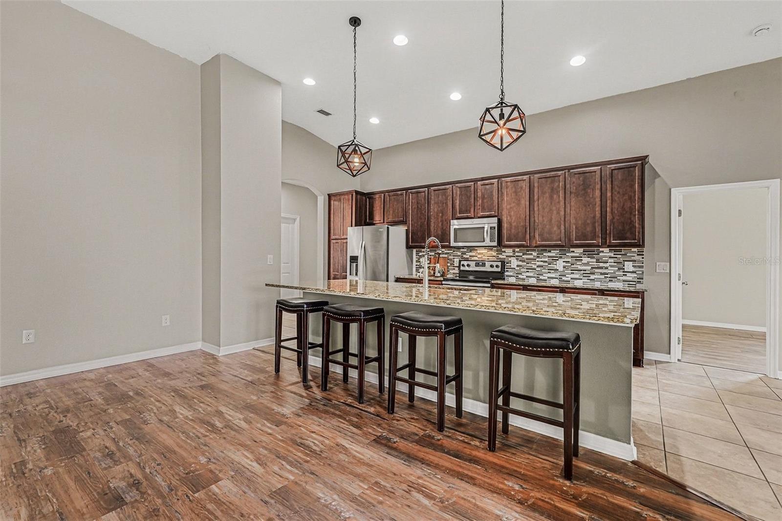 Image 11 of 34 For 12324 Loopback Drive