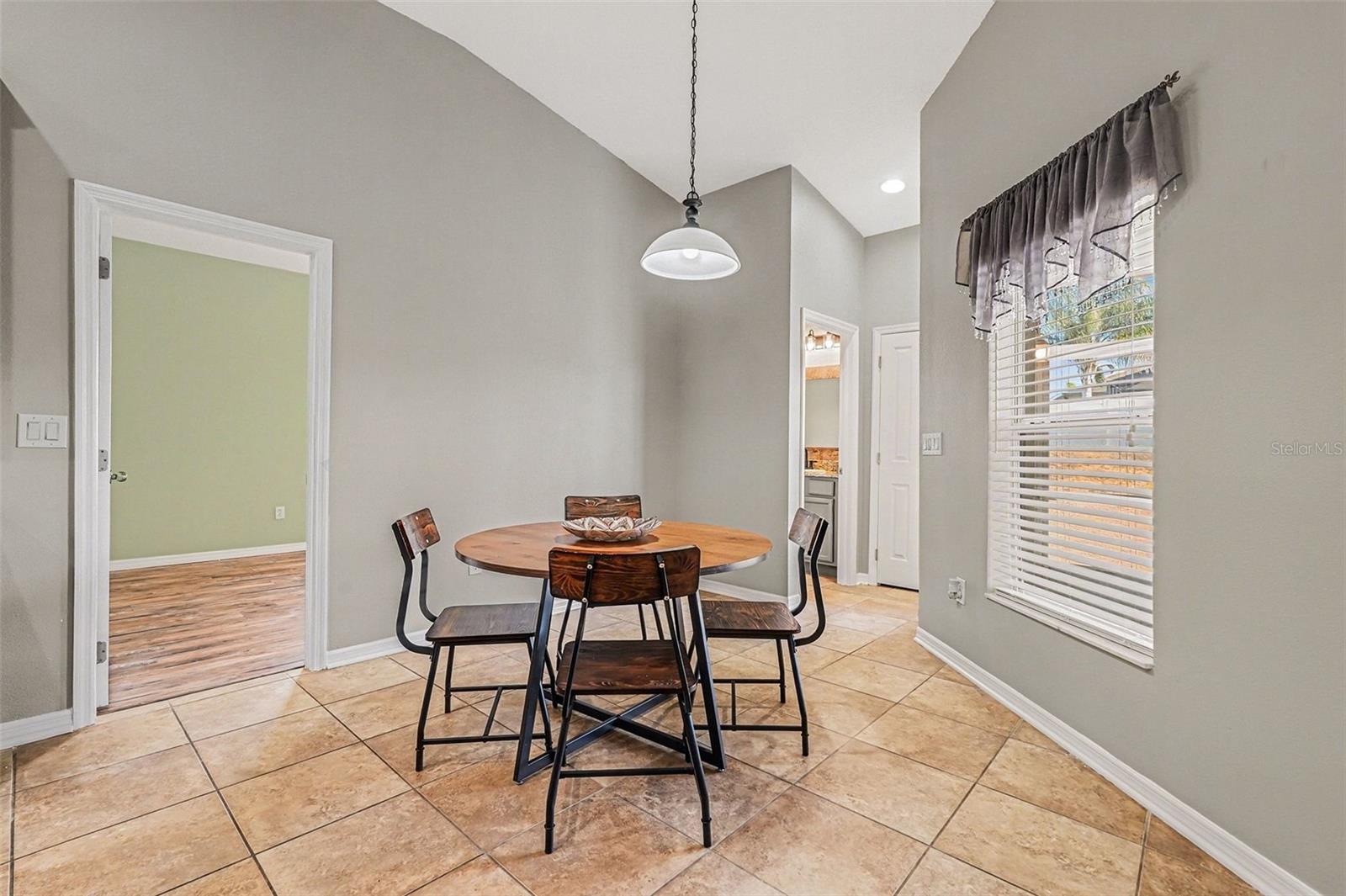 Image 8 of 34 For 12324 Loopback Drive