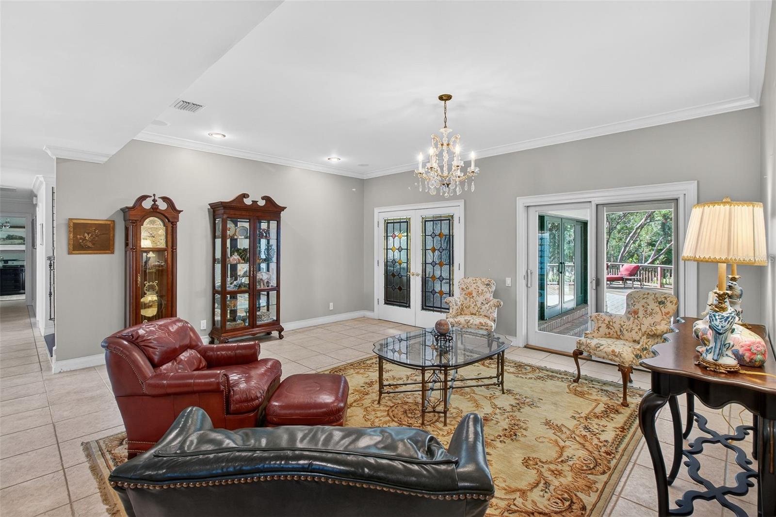 Image 11 of 64 For 1100 Tortuga Circle Ne