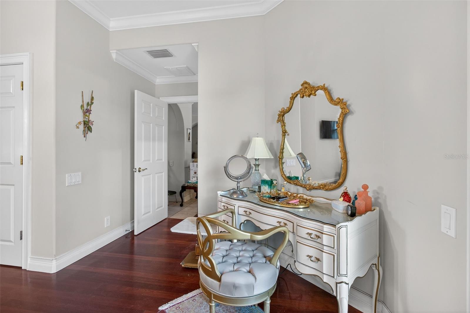 Image 19 of 64 For 1100 Tortuga Circle Ne