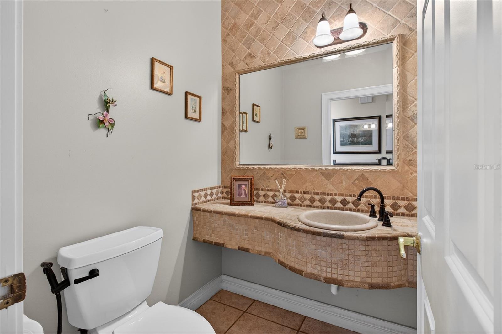 Image 22 of 64 For 1100 Tortuga Circle Ne