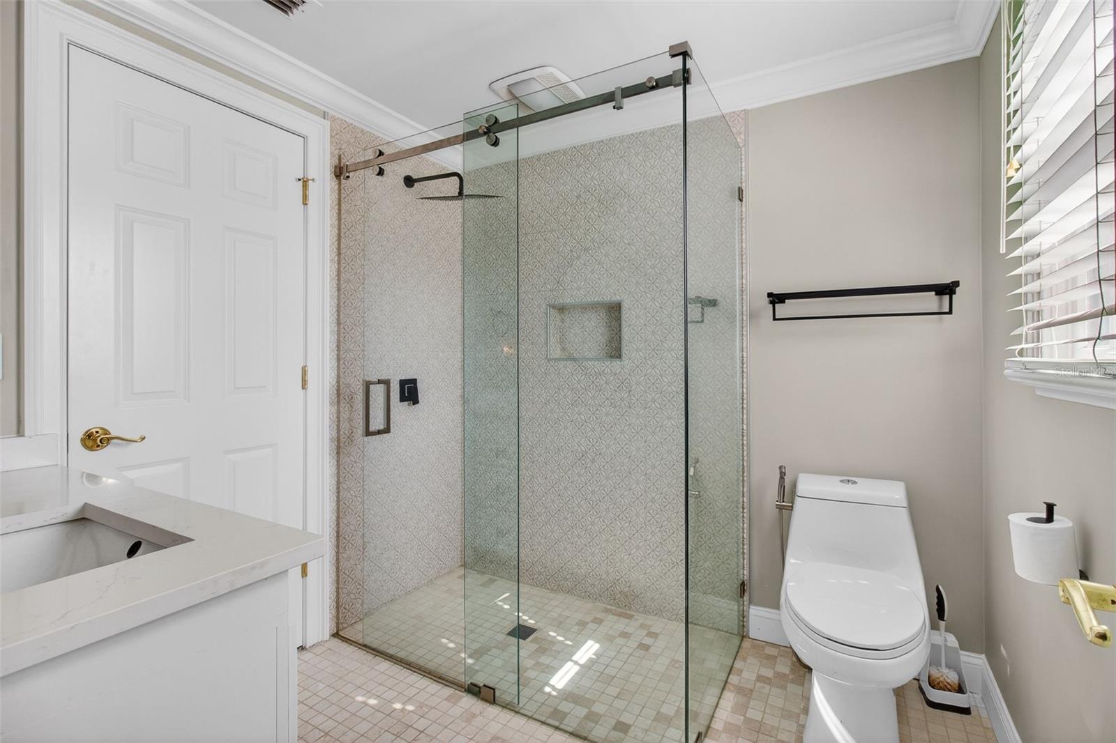 Image 25 of 64 For 1100 Tortuga Circle Ne