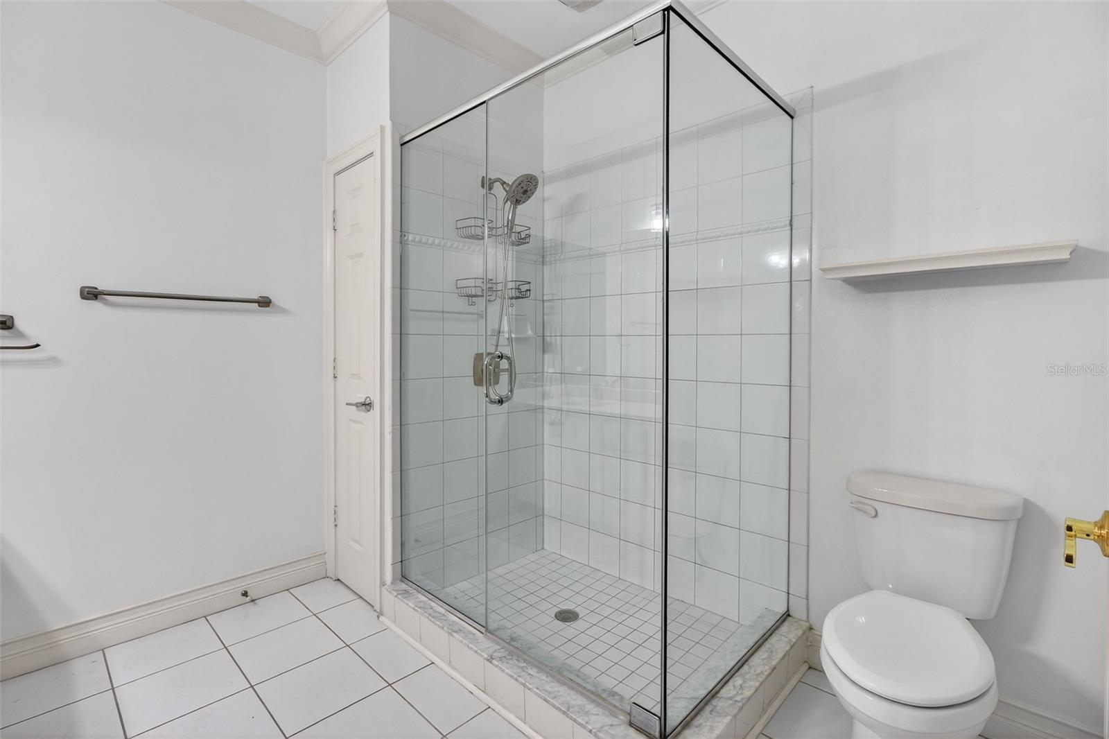 Image 42 of 64 For 1100 Tortuga Circle Ne