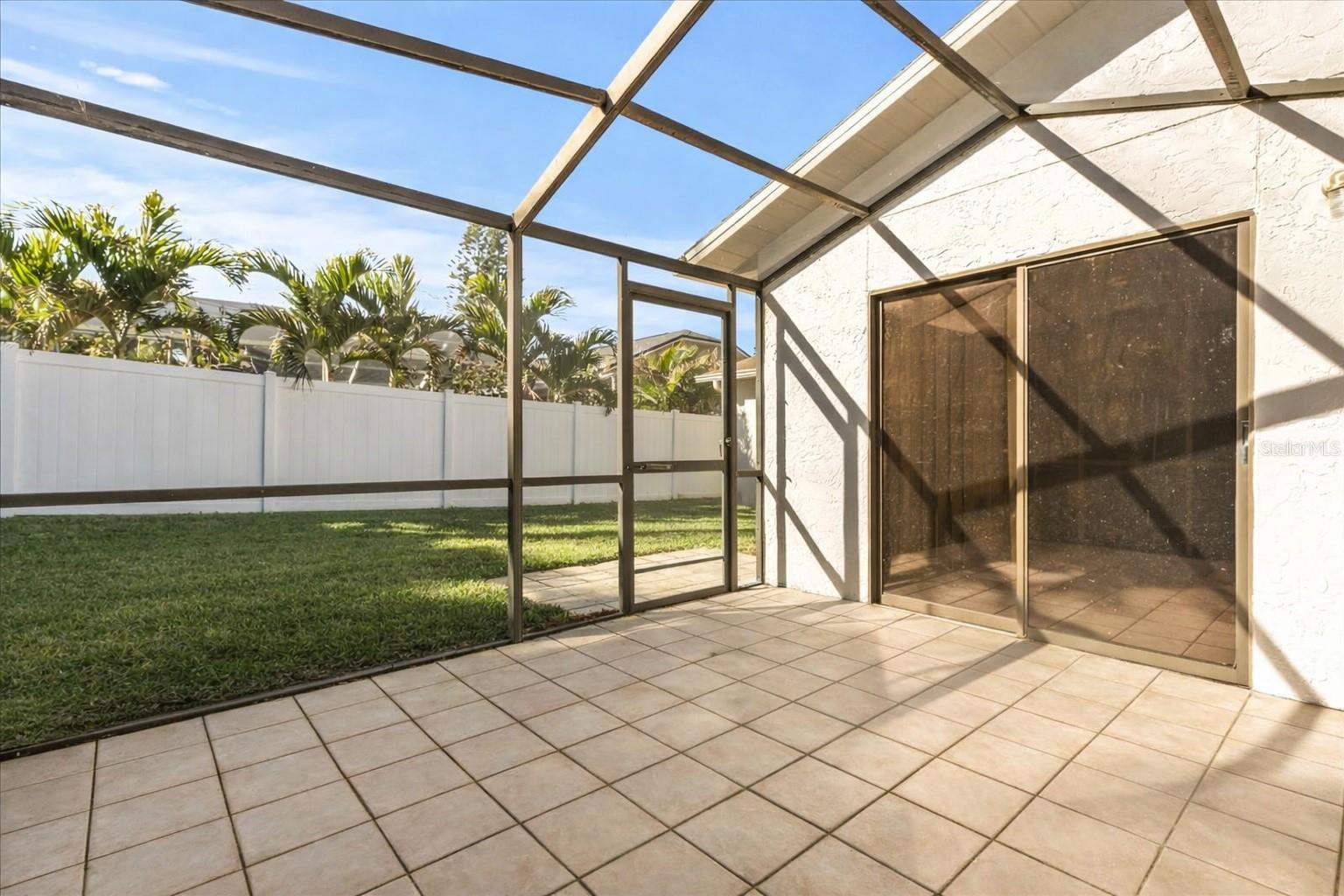 Image 19 of 26 For 2483 Islander Court