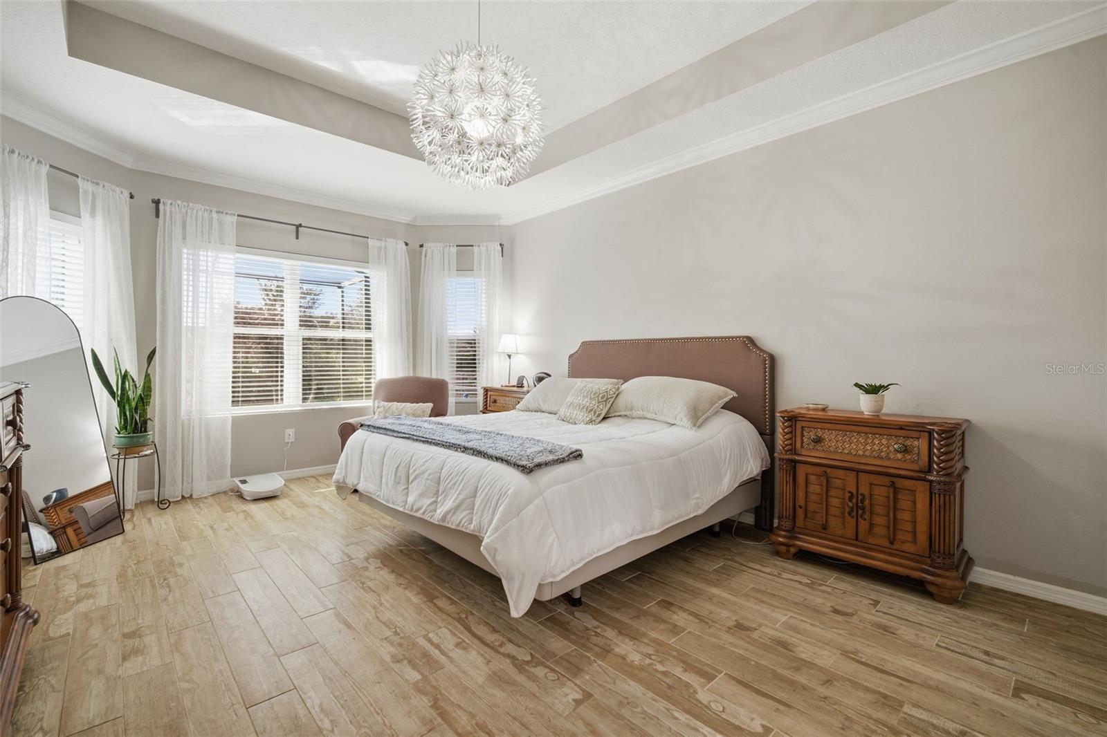 Image 33 of 82 For 31520 Holcomb Pass