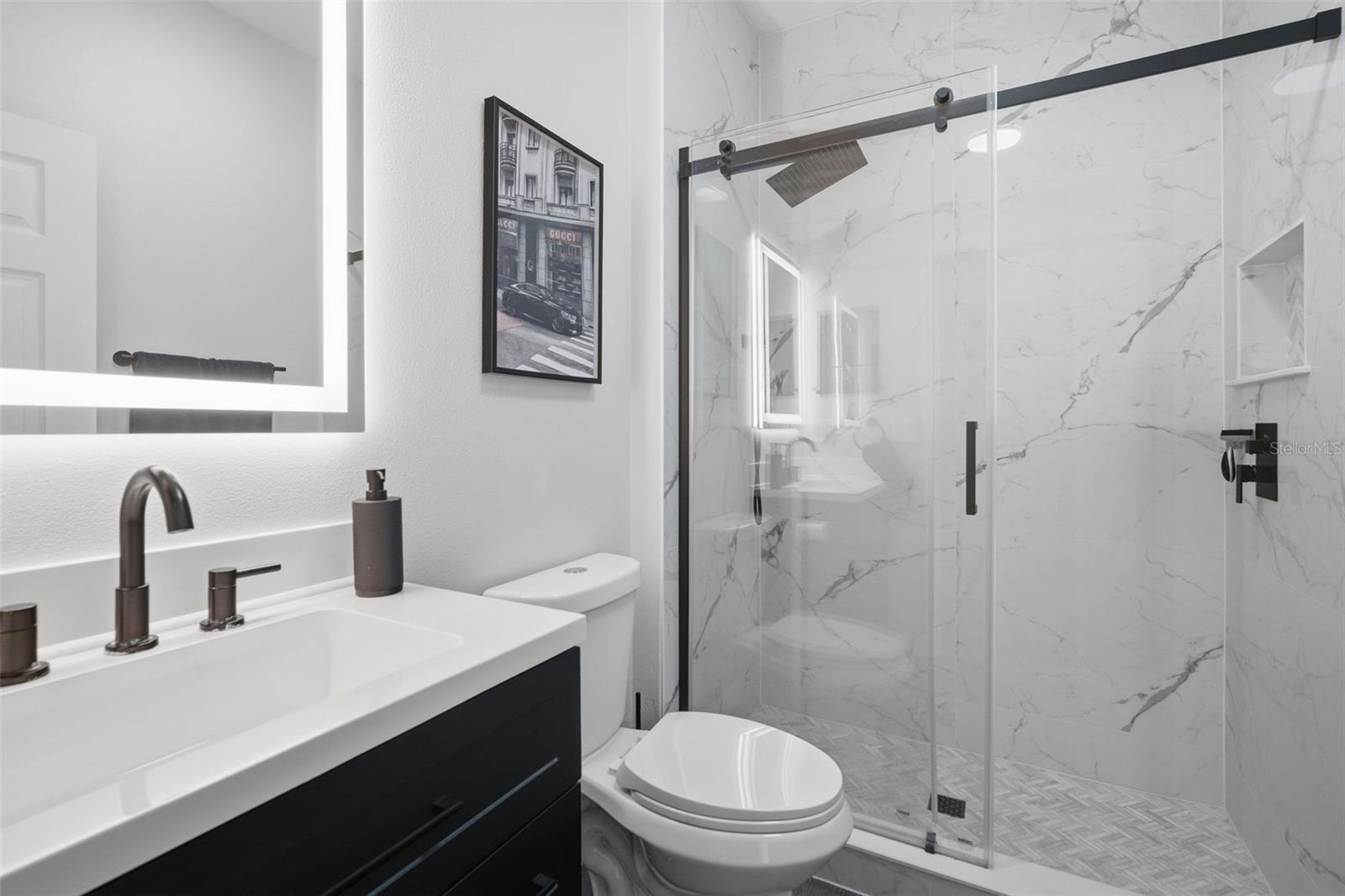 Image 47 of 82 For 31520 Holcomb Pass