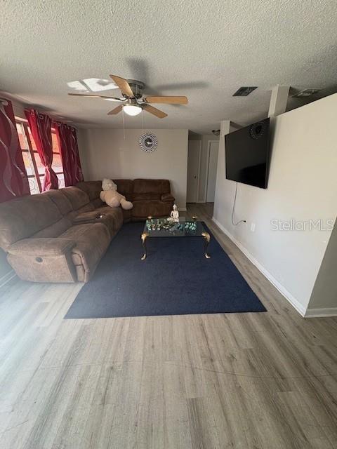 Image 3 of 14 For 10825 Scenic Drive