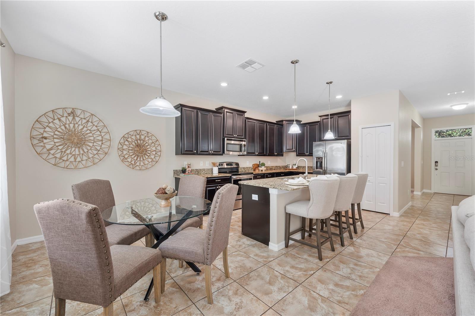 Image 12 of 51 For 18344 Aylesbury Lane