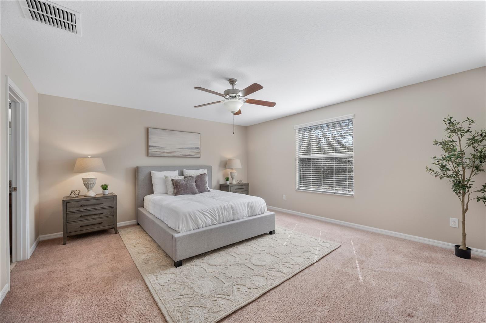 Image 18 of 51 For 18344 Aylesbury Lane