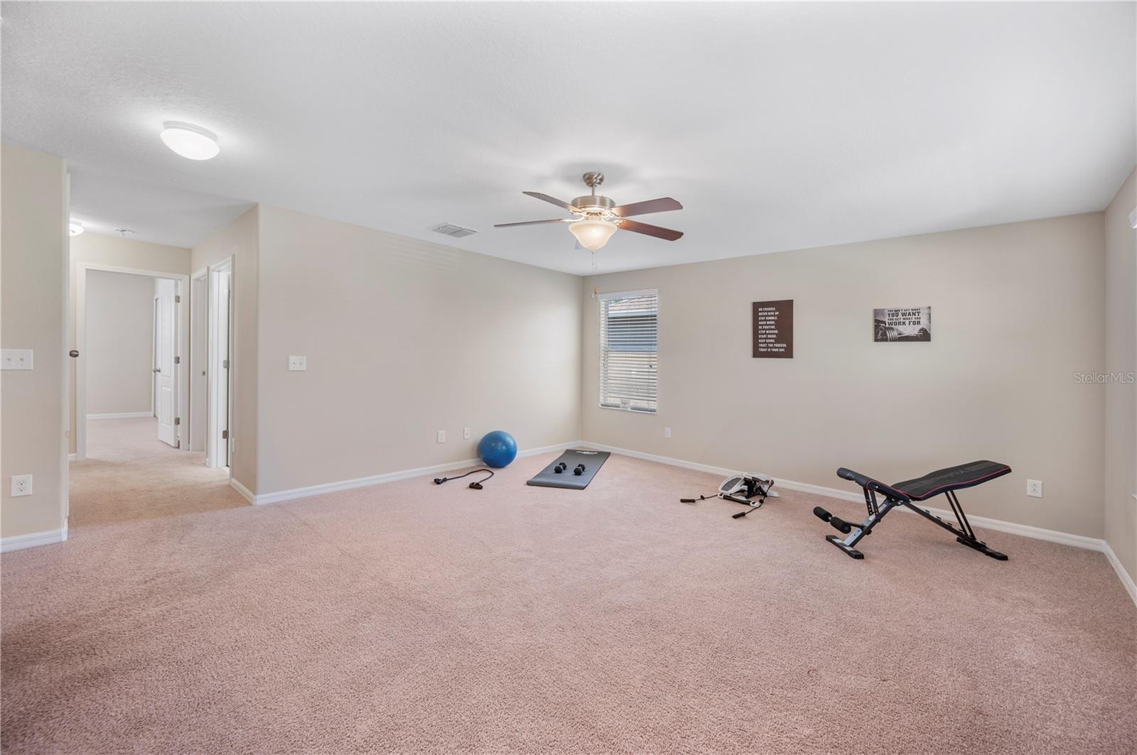 Image 26 of 51 For 18344 Aylesbury Lane