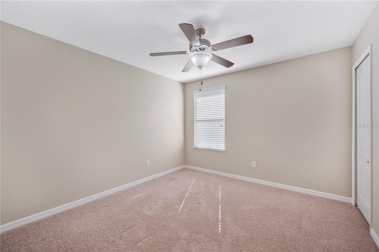 Image 31 of 51 For 18344 Aylesbury Lane