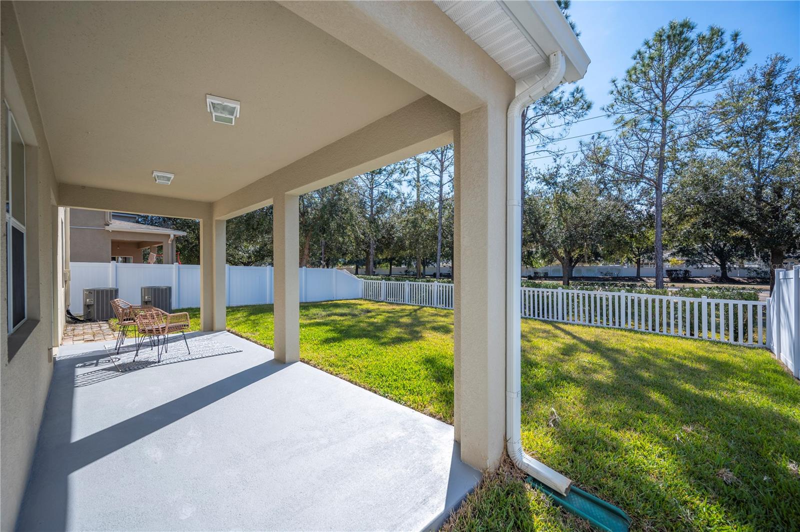 Image 39 of 51 For 18344 Aylesbury Lane