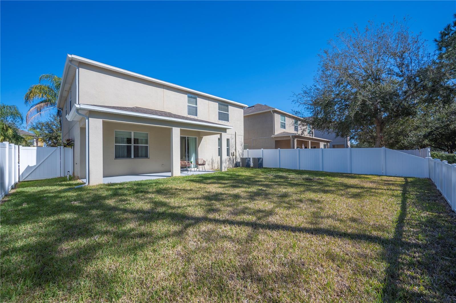 Image 40 of 51 For 18344 Aylesbury Lane