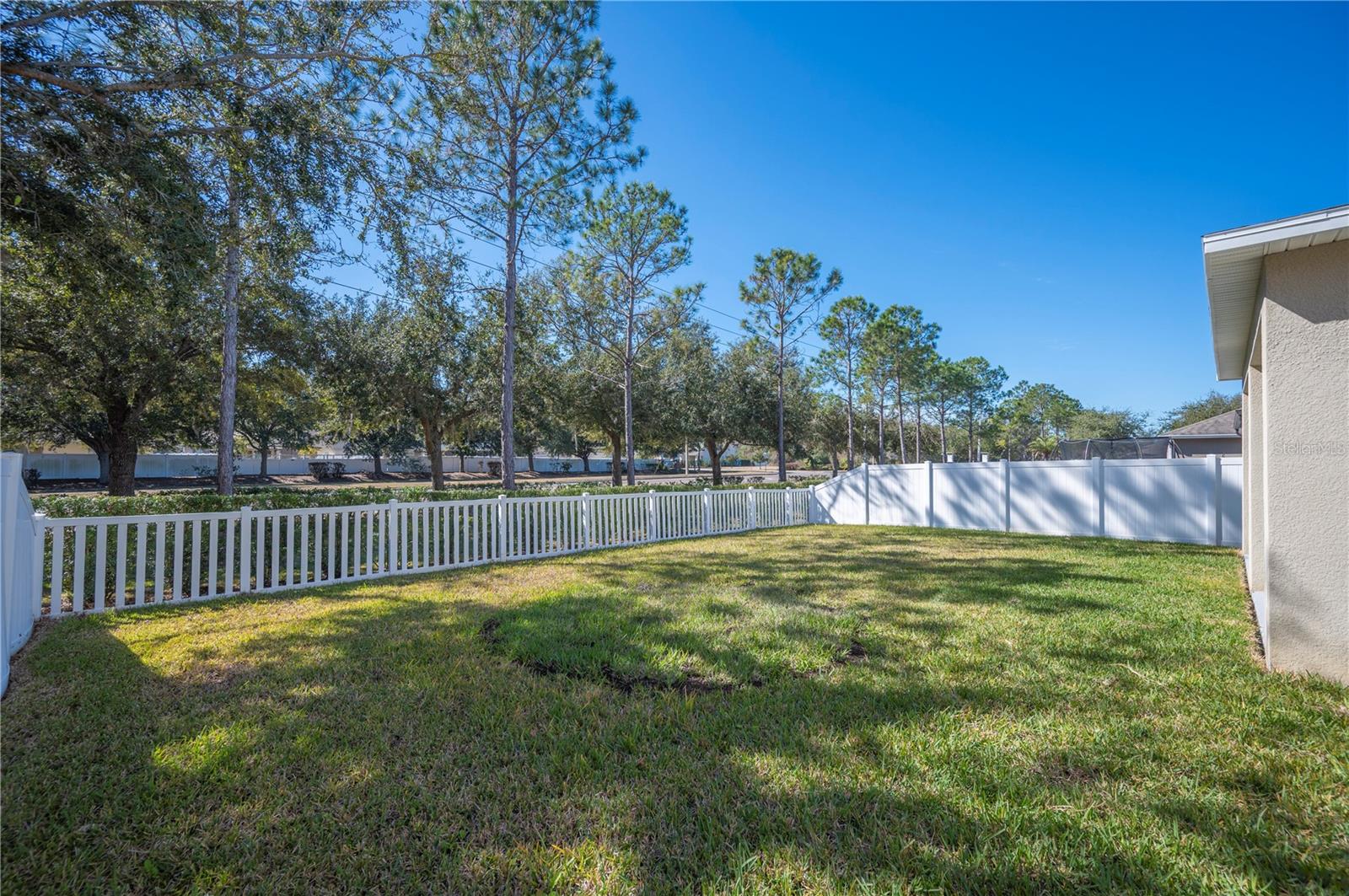 Image 41 of 51 For 18344 Aylesbury Lane