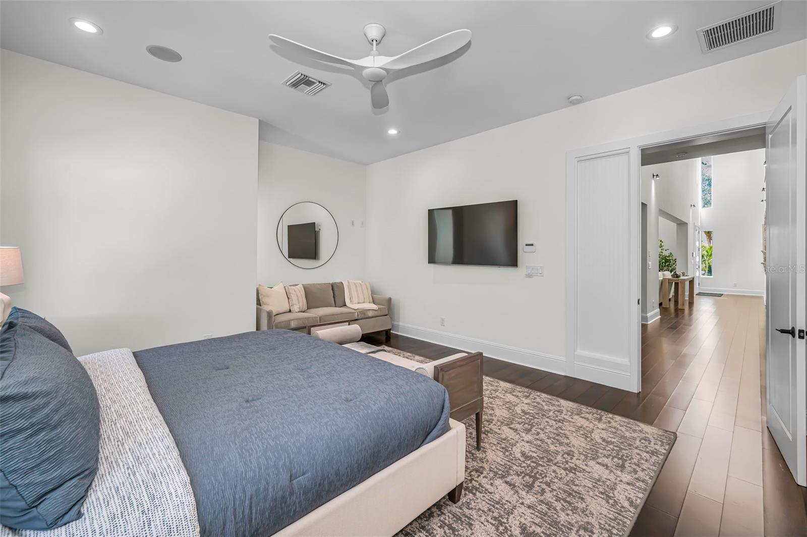 Image 24 of 64 For 1710 Brightwaters Boulevard Ne