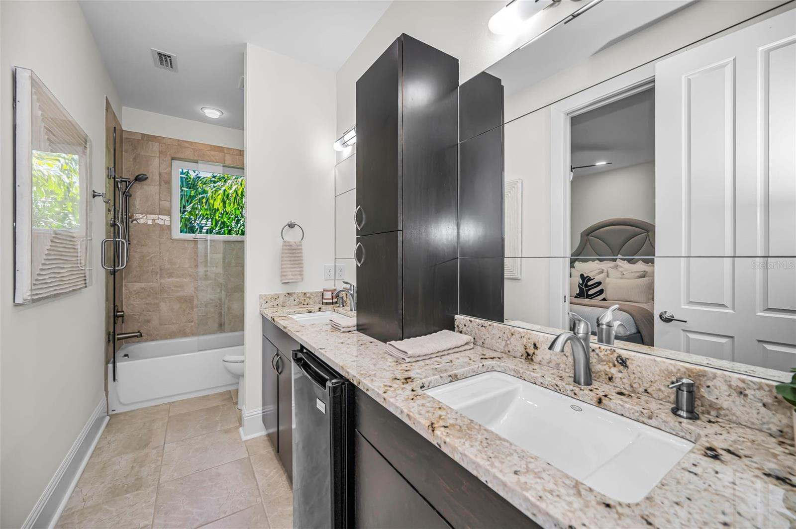 Image 34 of 64 For 1710 Brightwaters Boulevard Ne