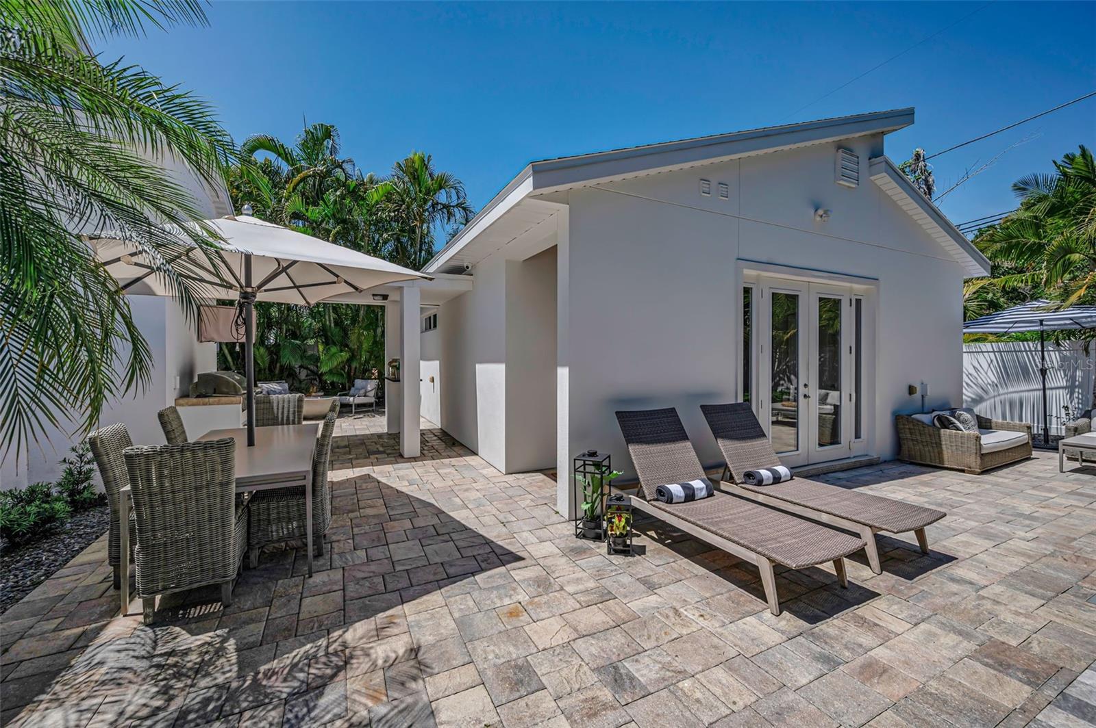 Image 43 of 64 For 1710 Brightwaters Boulevard Ne