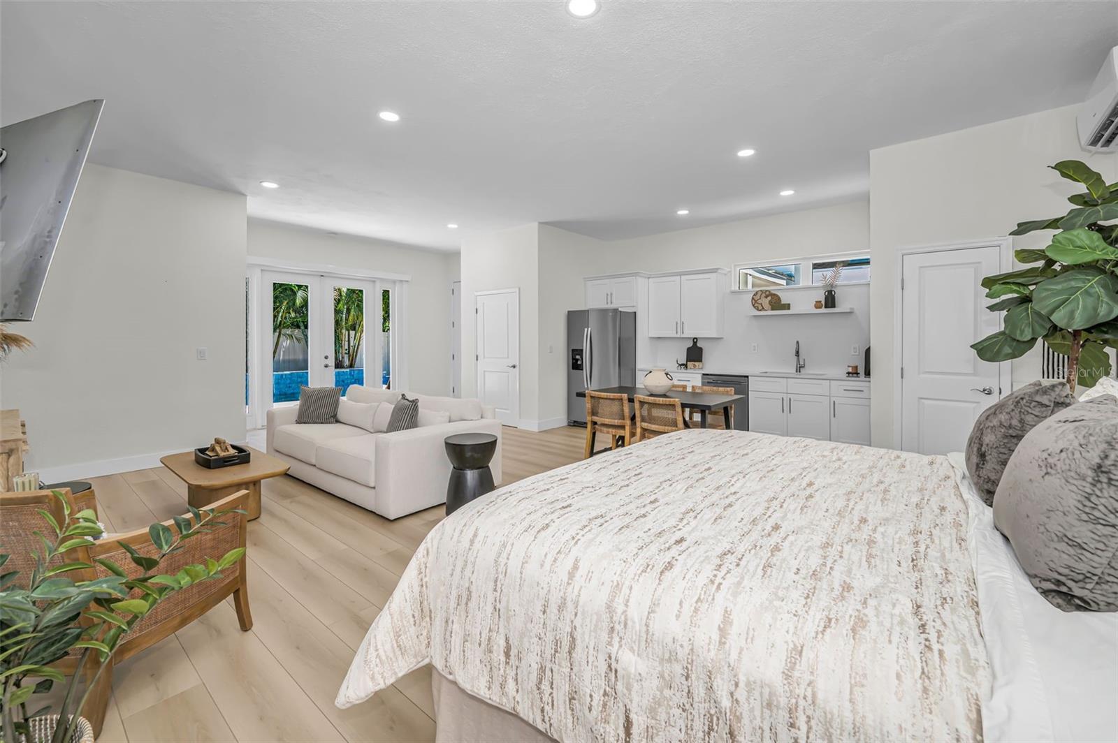 Image 55 of 64 For 1710 Brightwaters Boulevard Ne