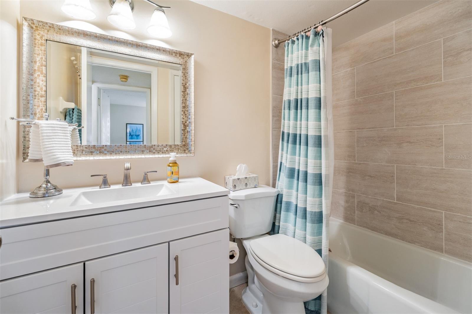 Image 17 of 39 For 3505 Tarpon Woods Boulevard Q402