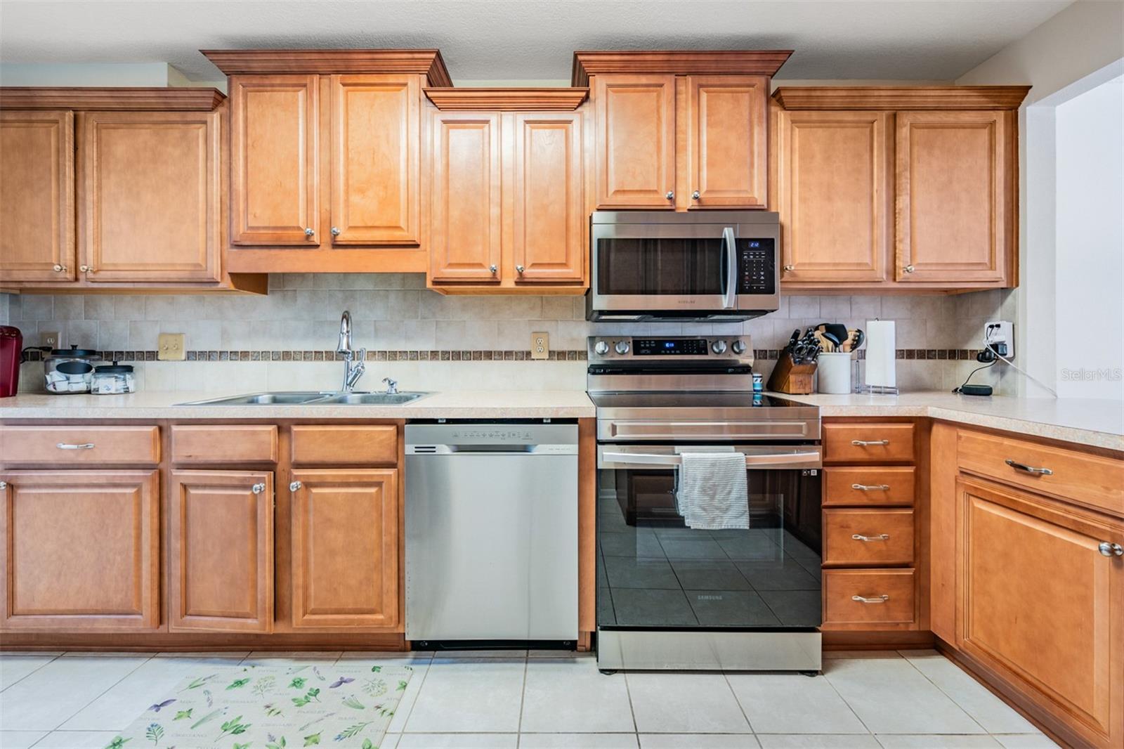 Image 5 of 39 For 3505 Tarpon Woods Boulevard Q402