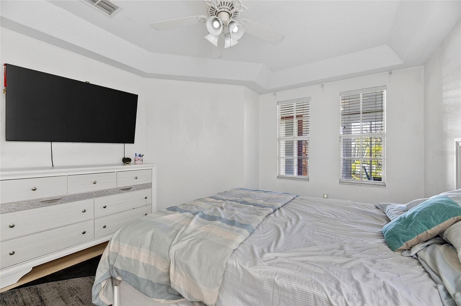 Image 35 of 70 For 5914 Beaconpark Street