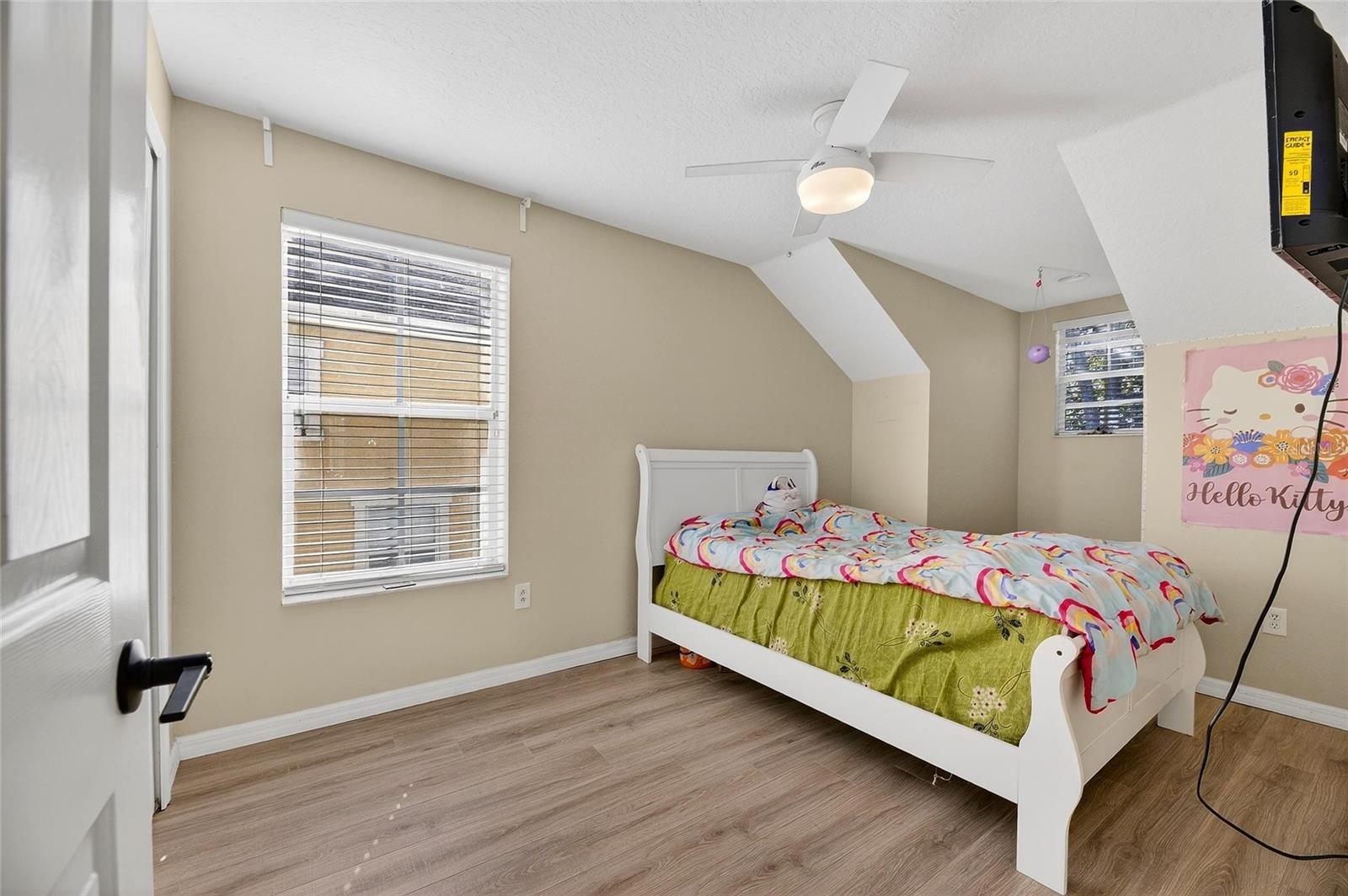 Image 44 of 70 For 5914 Beaconpark Street