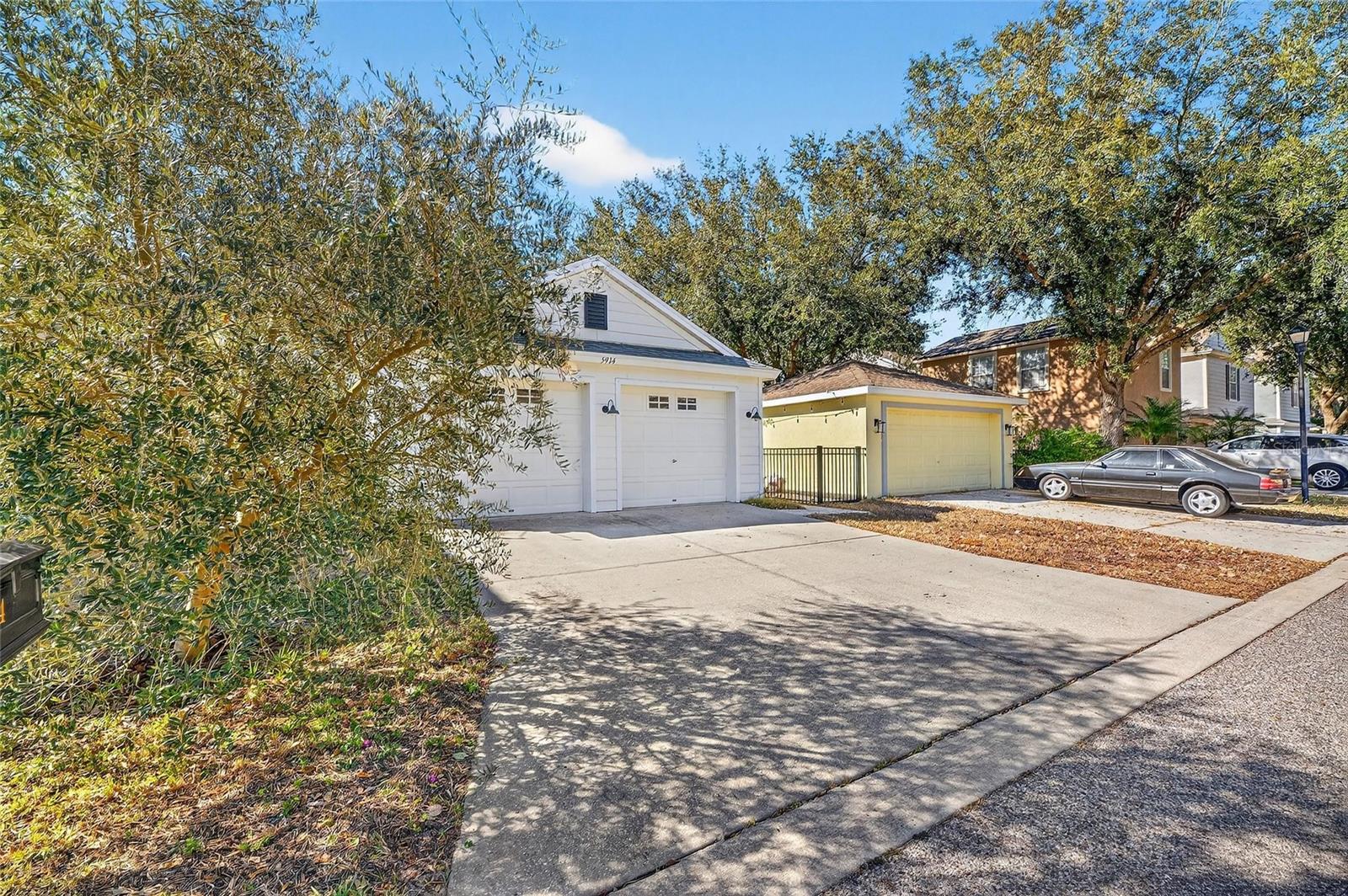 Image 62 of 70 For 5914 Beaconpark Street