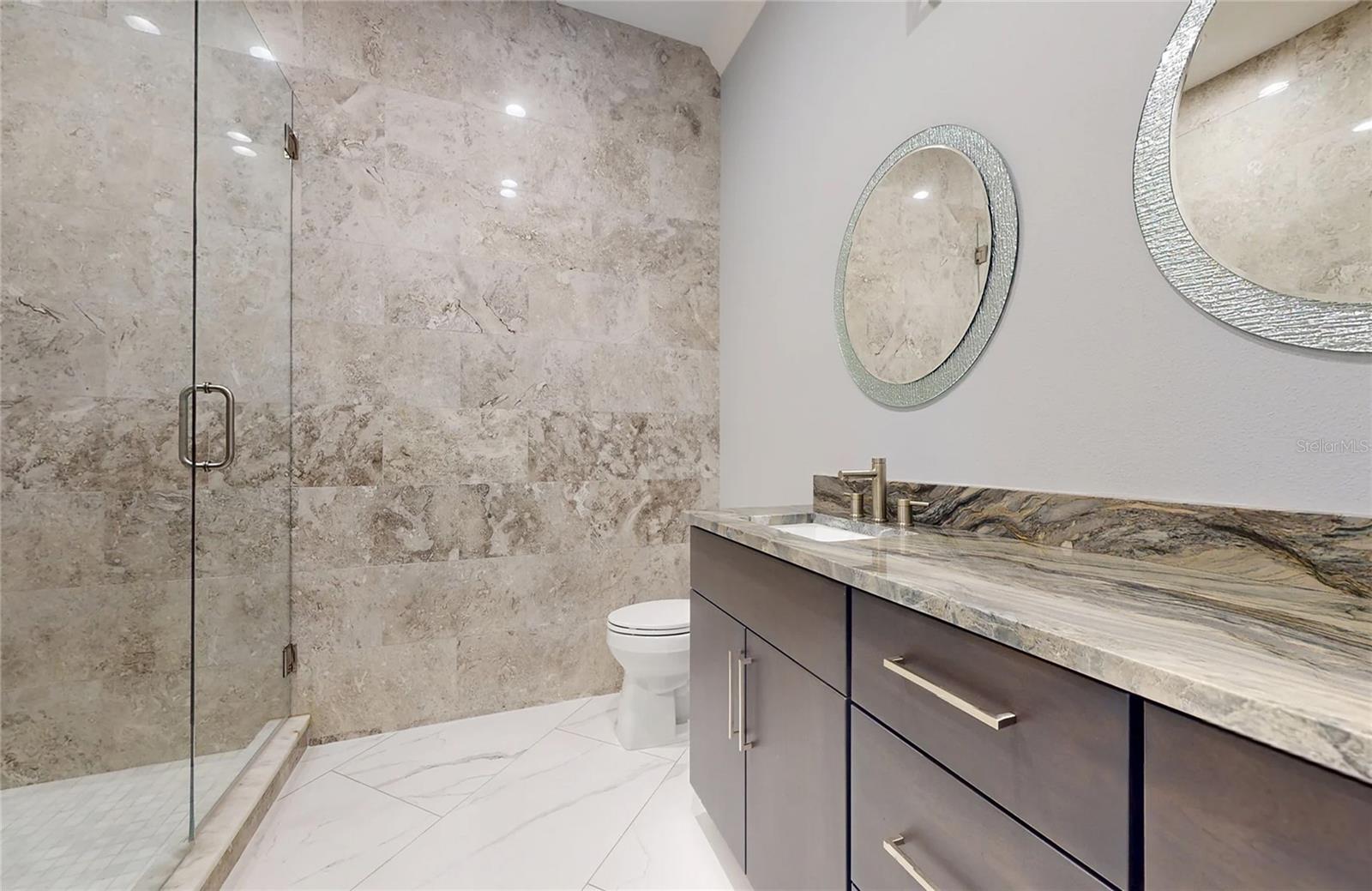 Image 26 of 47 For 5951 Bay Drive