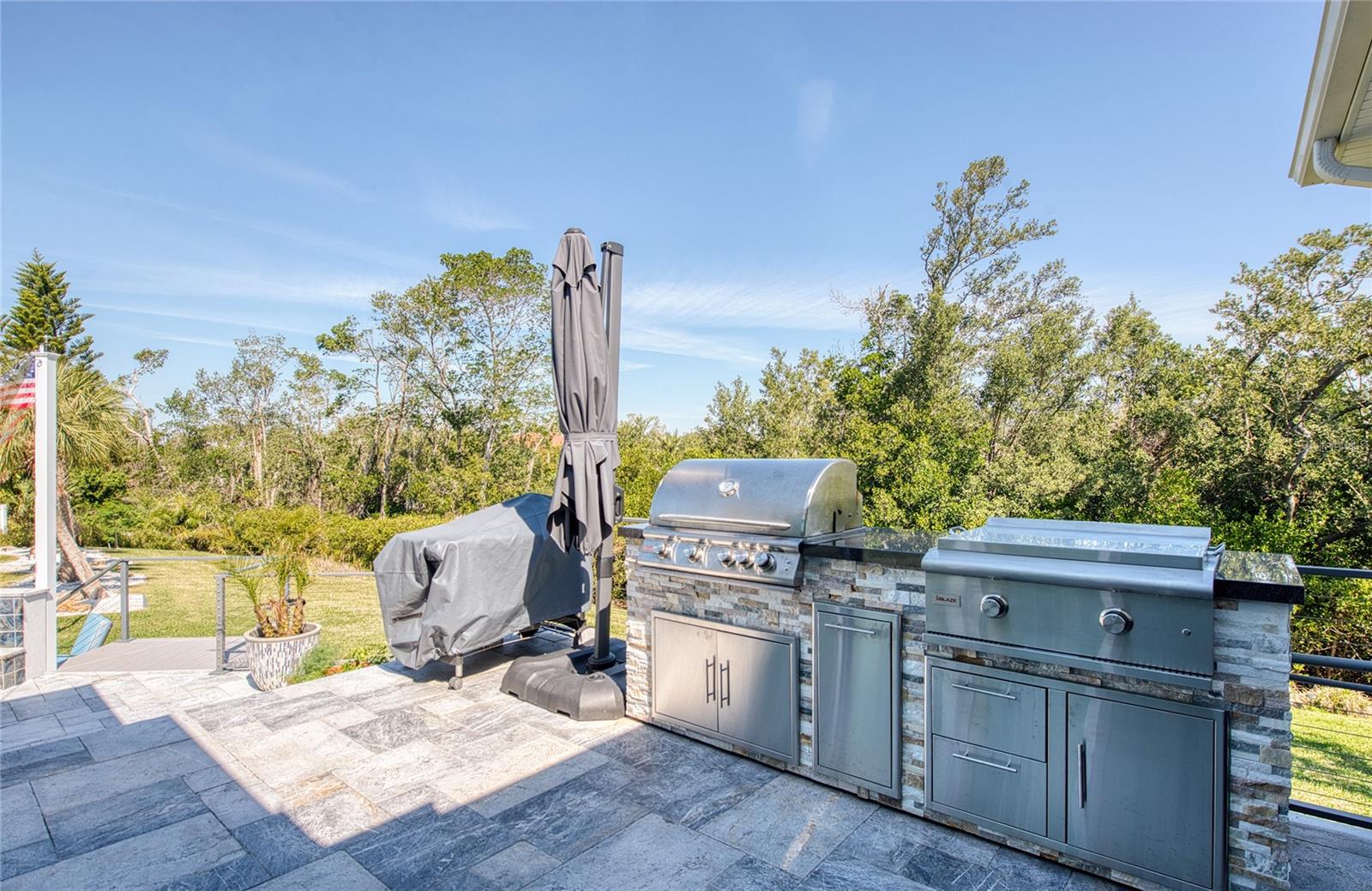 Image 34 of 47 For 5951 Bay Drive