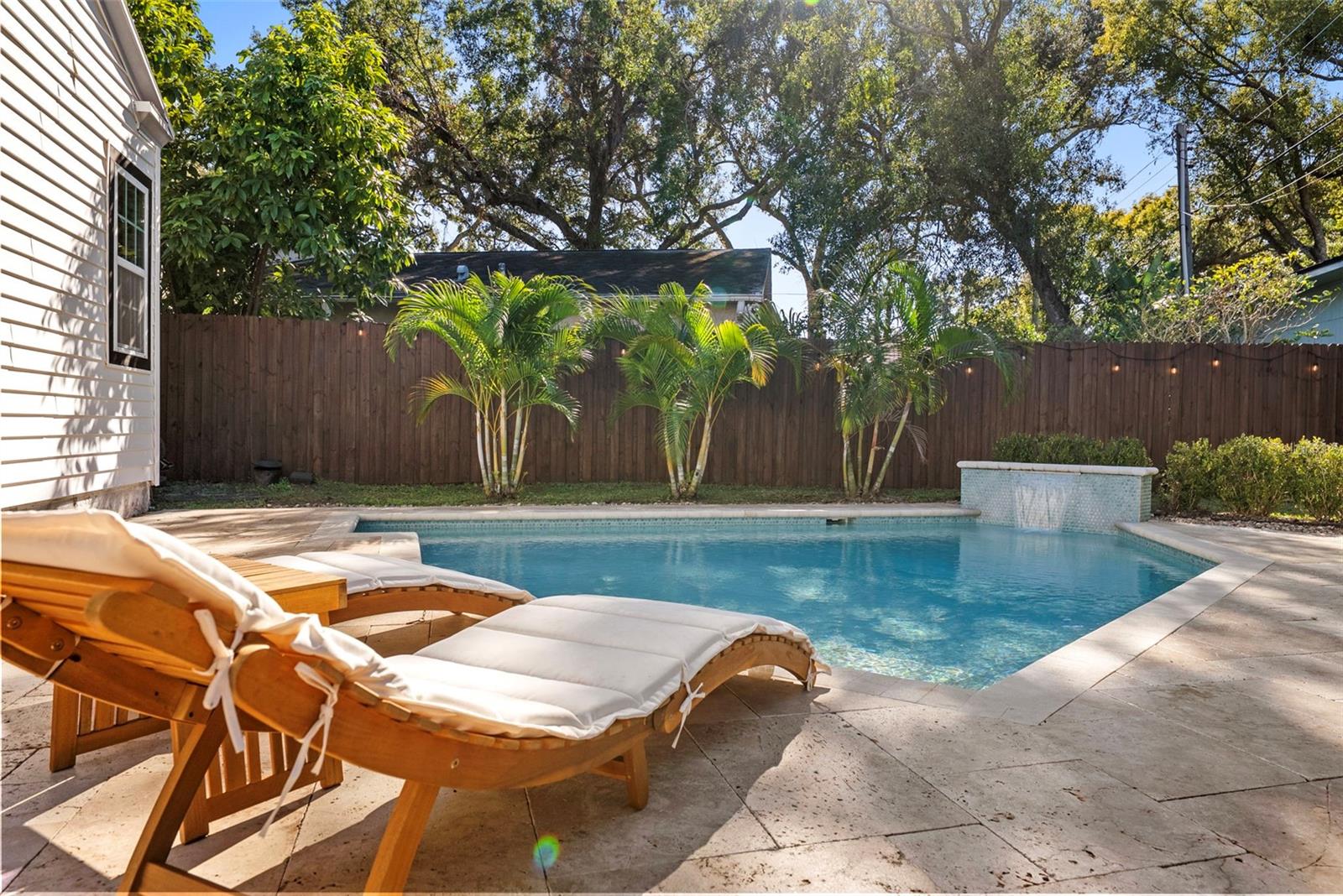 Image 18 of 45 For 3801 Lynwood Avenue