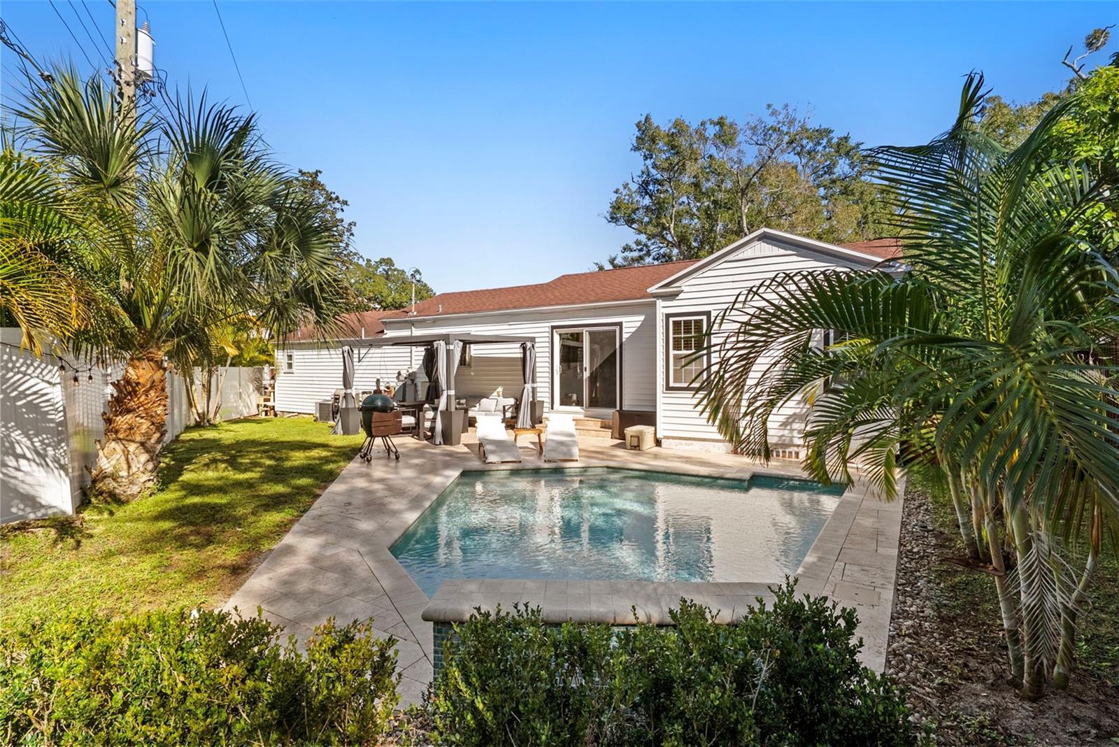 Image 24 of 45 For 3801 Lynwood Avenue