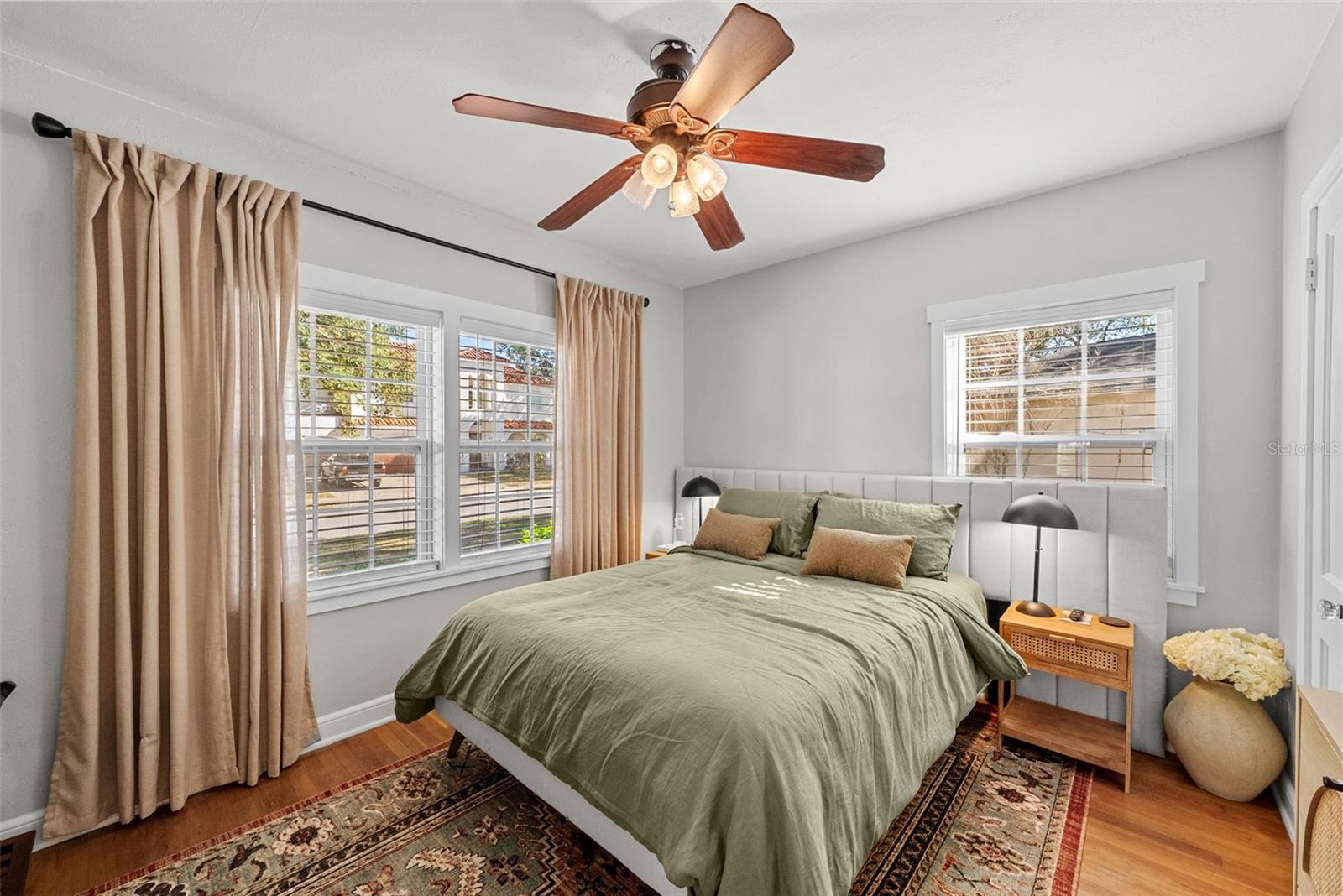 Image 39 of 45 For 3801 Lynwood Avenue