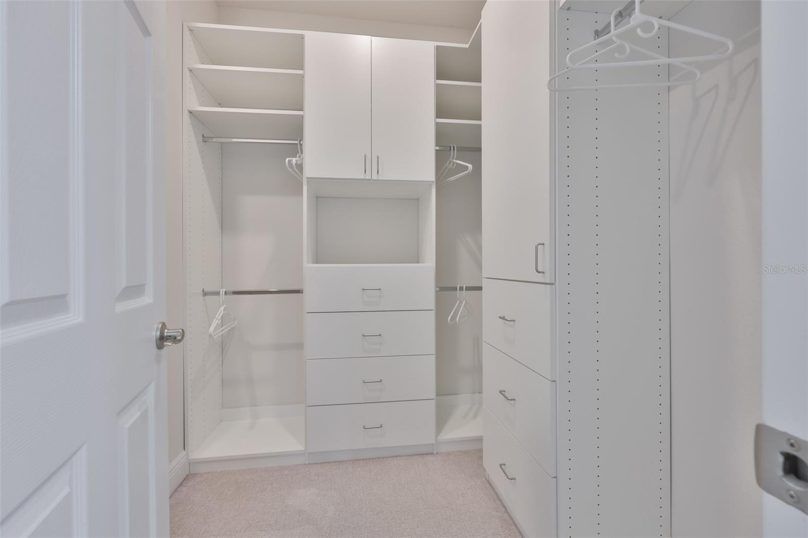 Image 12 of 49 For 13908 Kingfisher Glen Drive