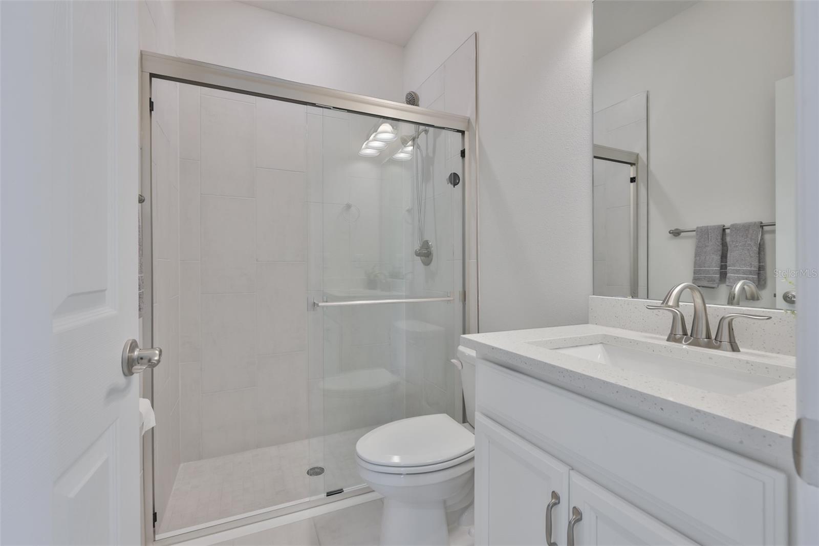 Image 14 of 49 For 13908 Kingfisher Glen Drive