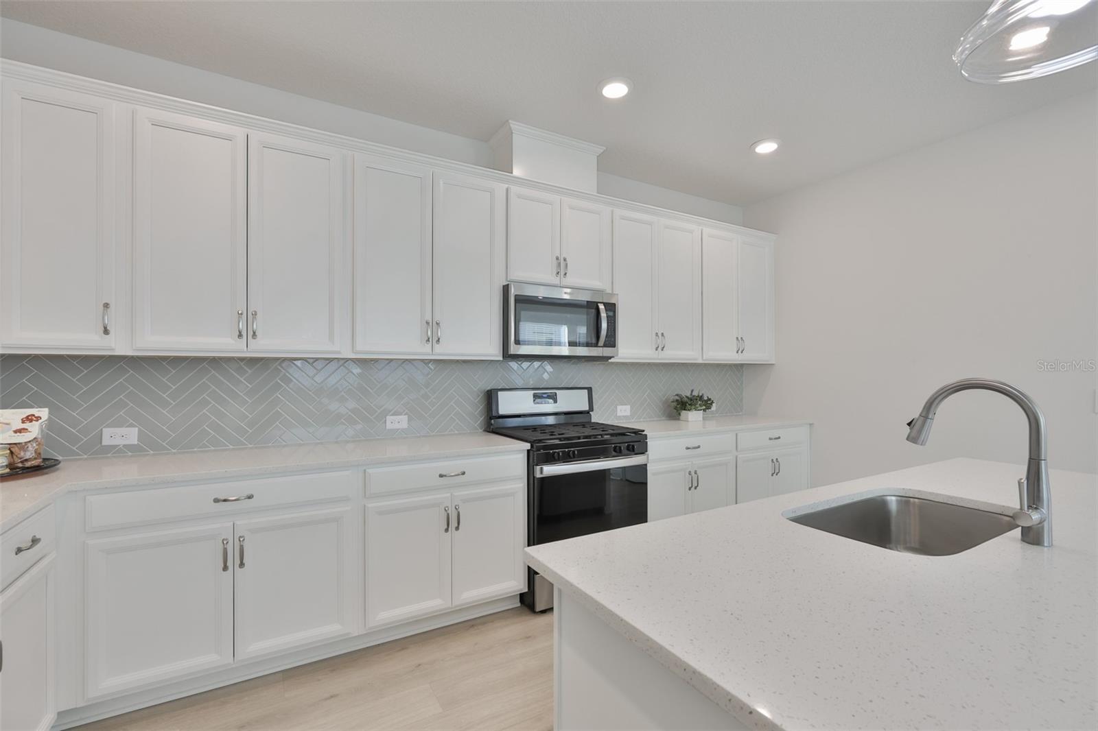 Image 19 of 49 For 13908 Kingfisher Glen Drive