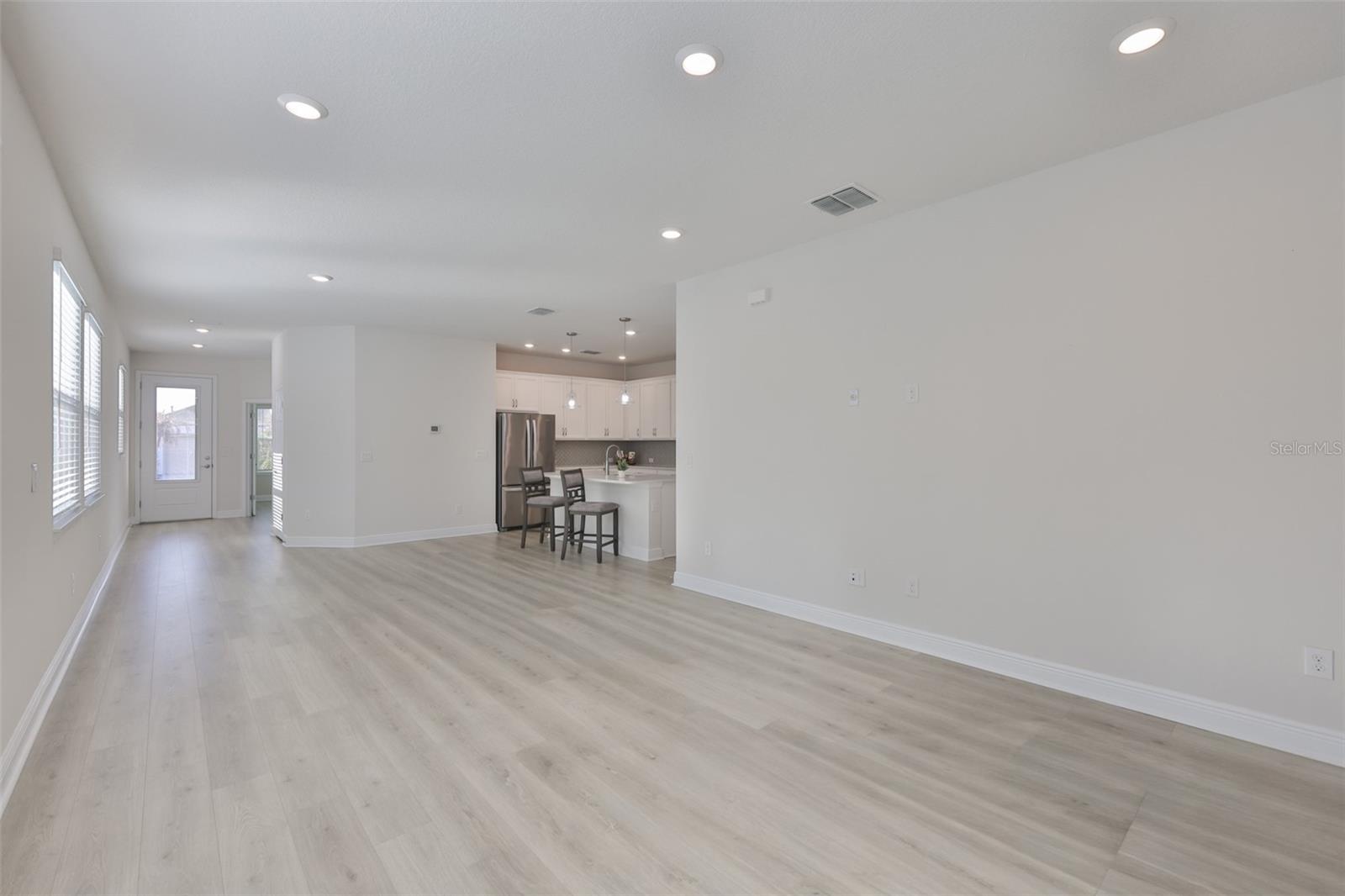 Image 25 of 49 For 13908 Kingfisher Glen Drive