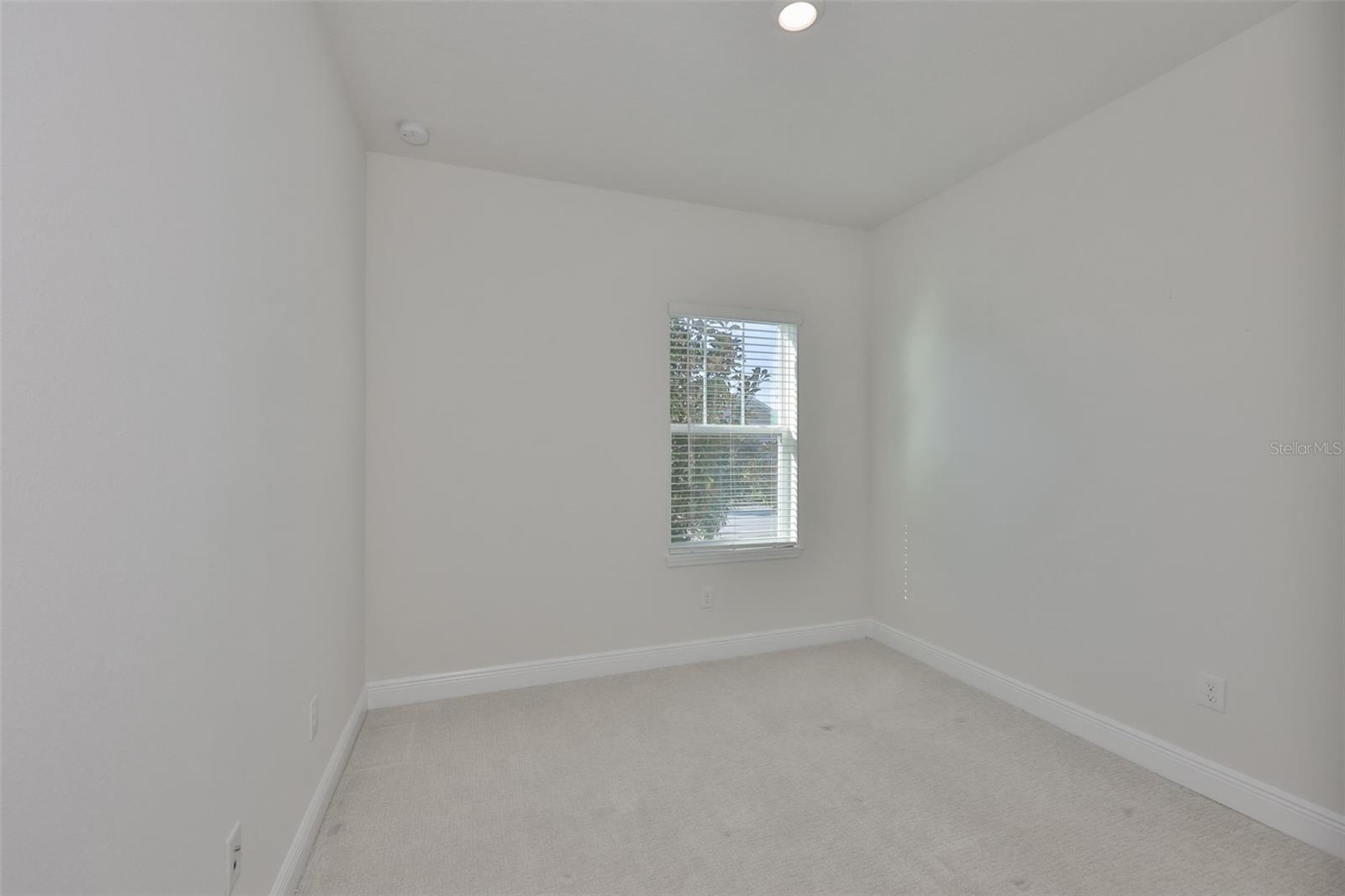 Image 30 of 49 For 13908 Kingfisher Glen Drive