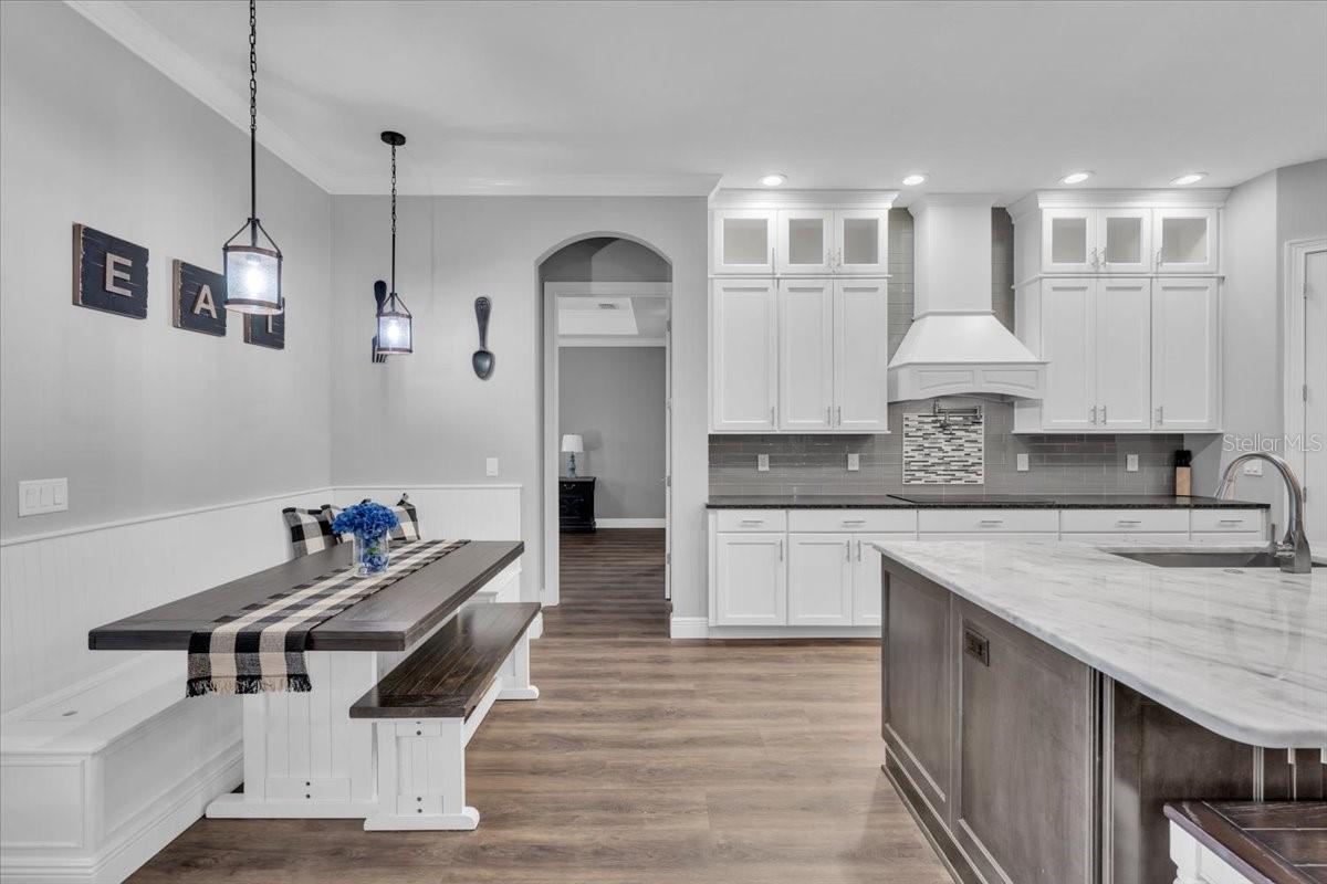 Image 11 of 38 For 8011 Revels Road