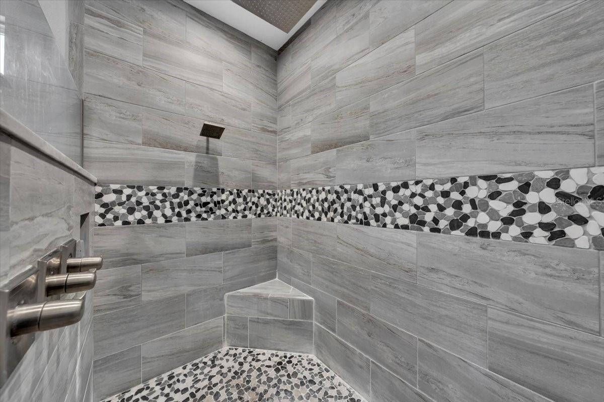 Image 19 of 38 For 8011 Revels Road