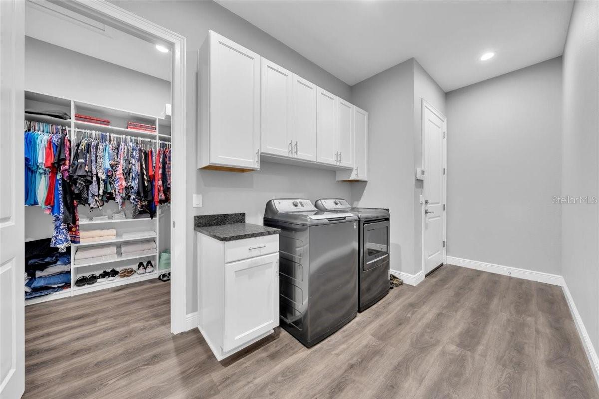 Image 21 of 38 For 8011 Revels Road