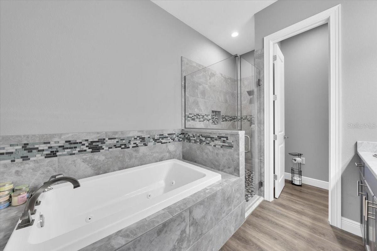 Image 23 of 38 For 8011 Revels Road