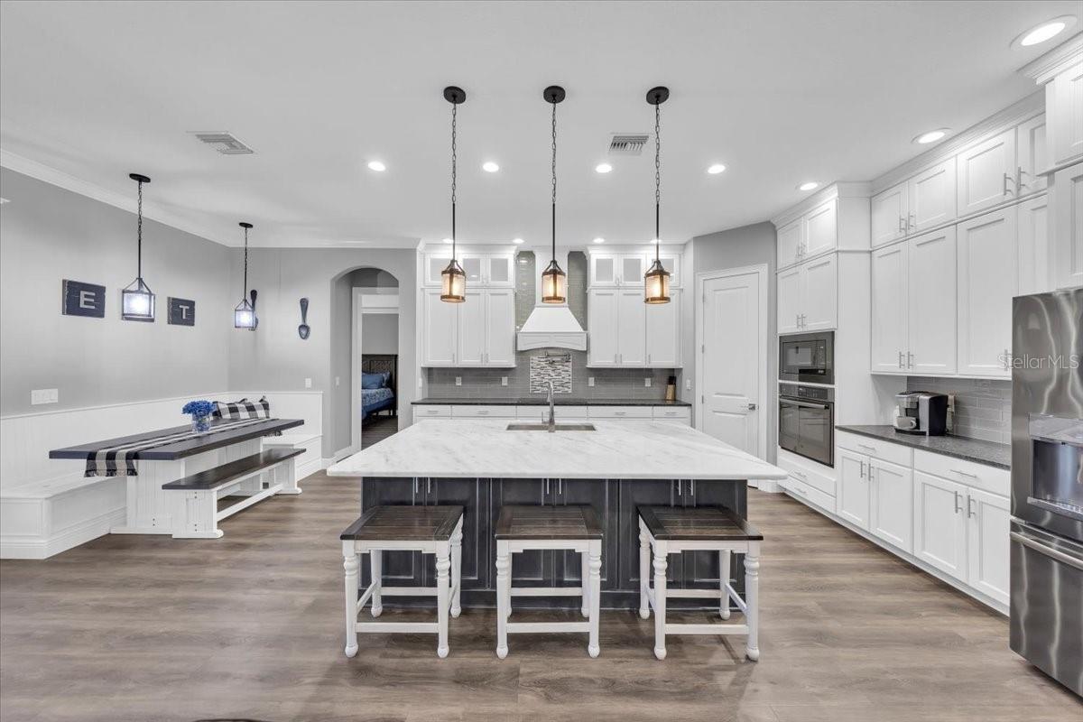 Image 4 of 38 For 8011 Revels Road