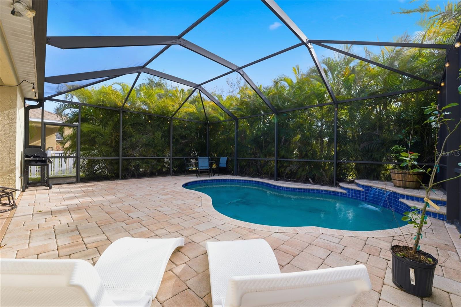 Image 25 of 44 For 4911 Boston Common Glen