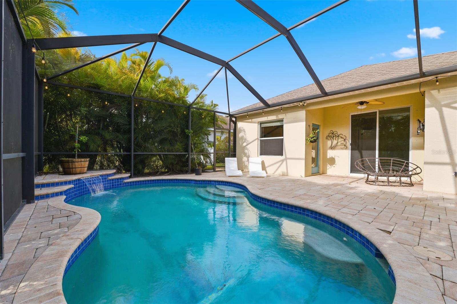 Image 26 of 44 For 4911 Boston Common Glen