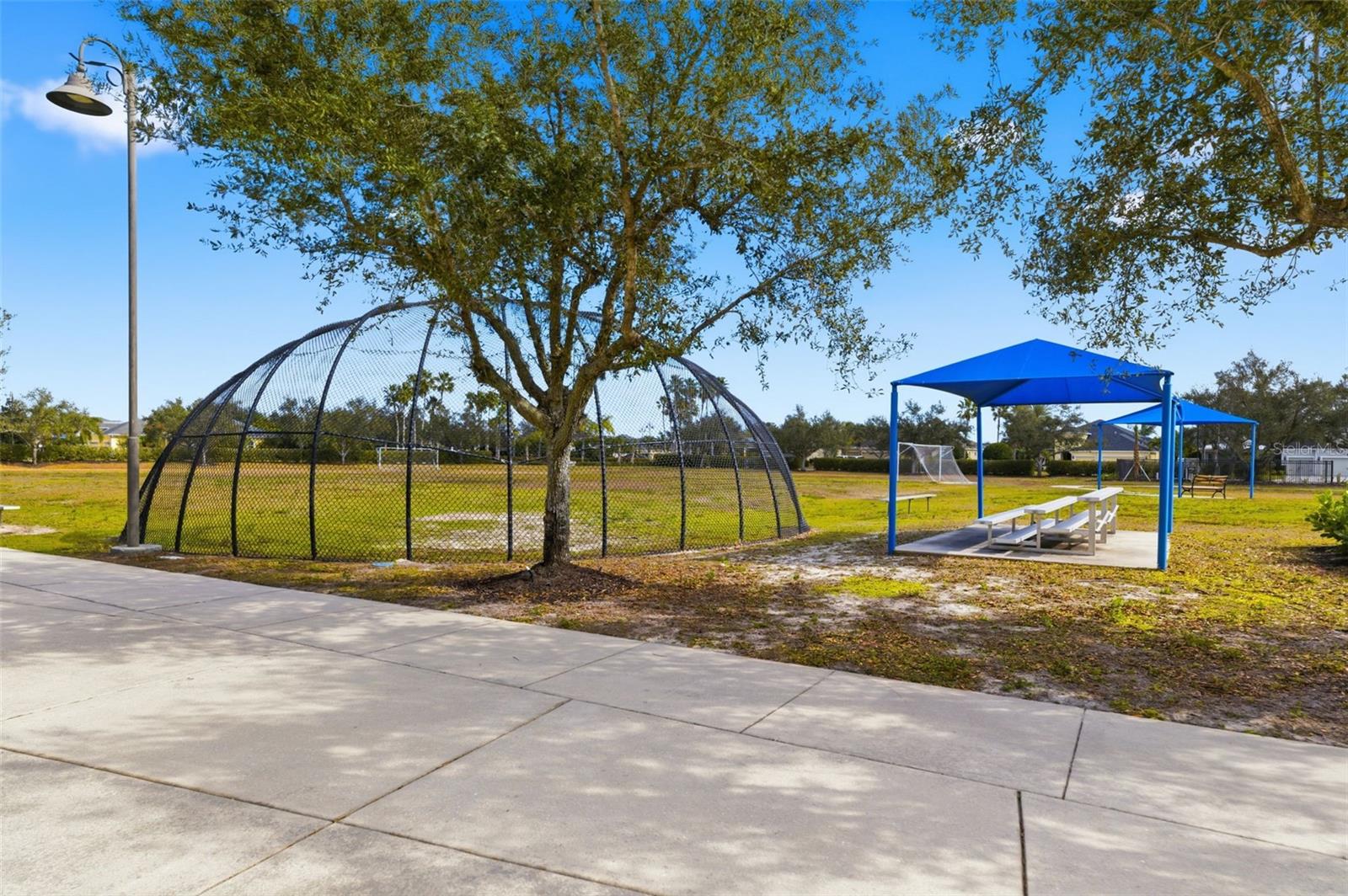 Image 42 of 44 For 4911 Boston Common Glen