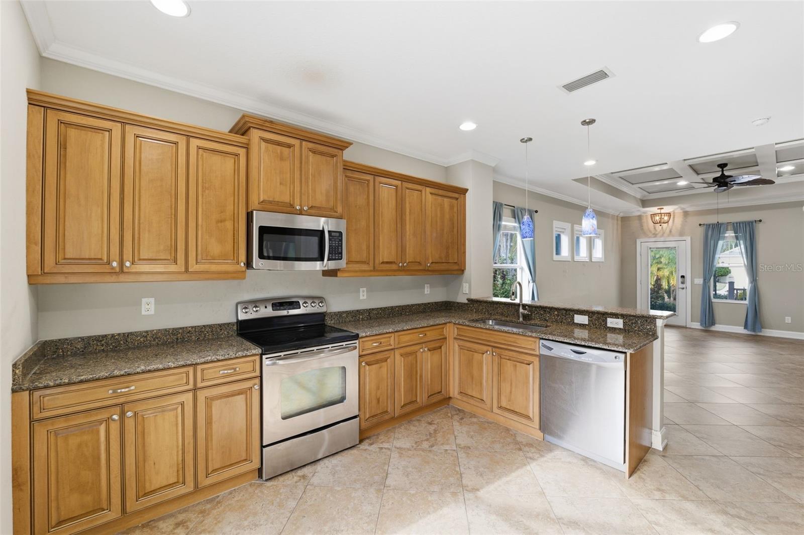 Image 8 of 44 For 4911 Boston Common Glen